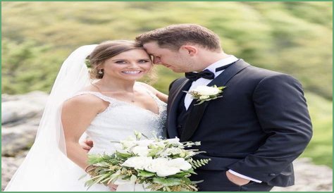 Is Scotty McCreery Married, Scotty McCreerys Wife, Net Worth